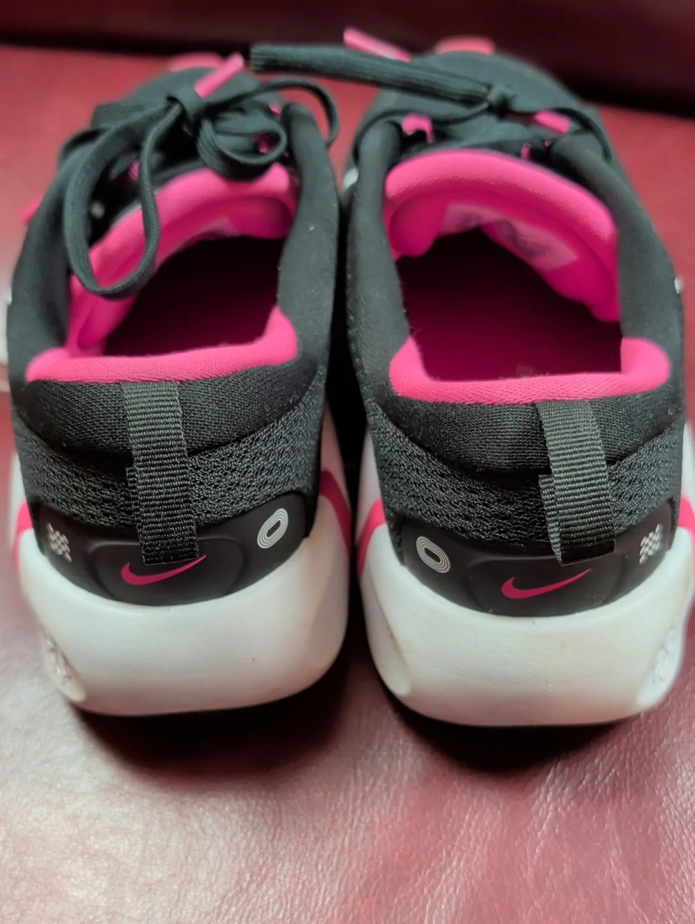 Nike Infinity Flow Comfront Athletic Shoes Girl's Size 5.5